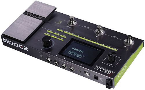 Mooer GE200 Гитарный процессор эффектов с педалью экспрессии.